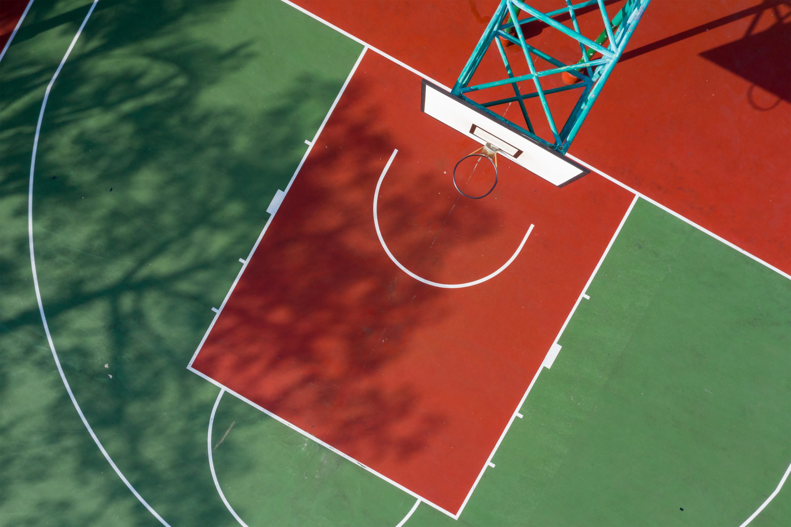 Planning a Court for a Beach Lot